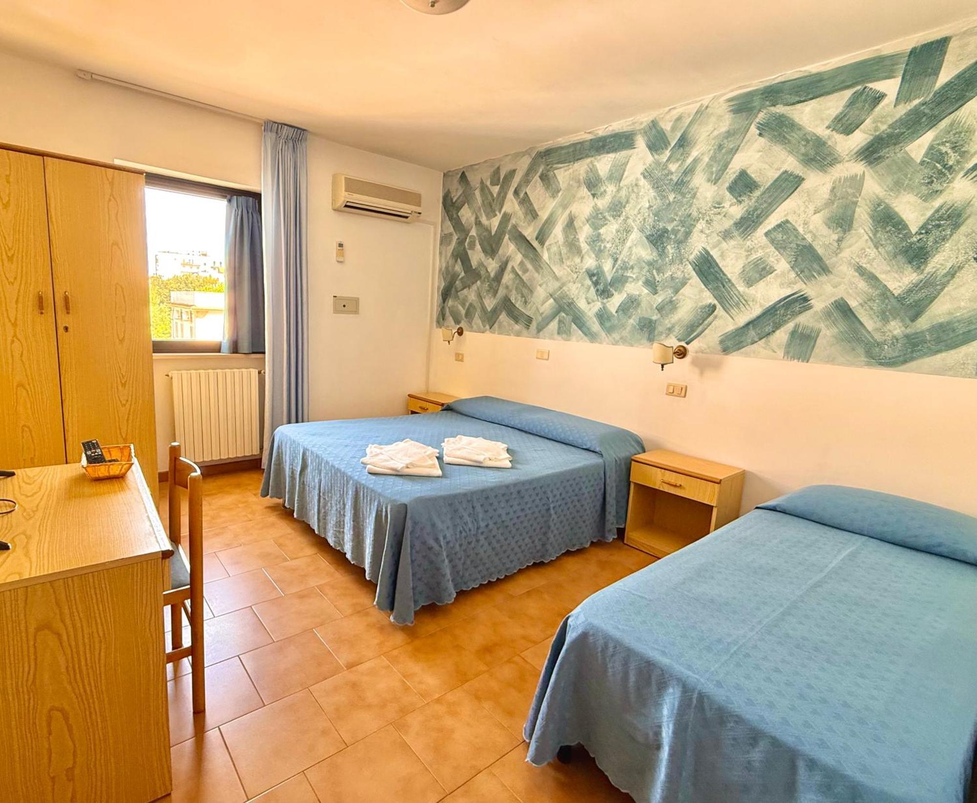Hotel Timiama Peschici Kültér fotó