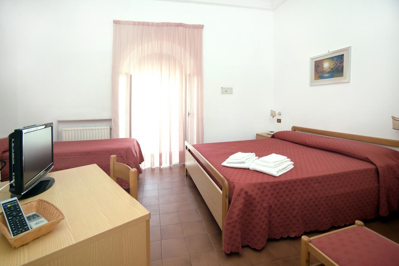 Hotel Timiama Peschici Kültér fotó